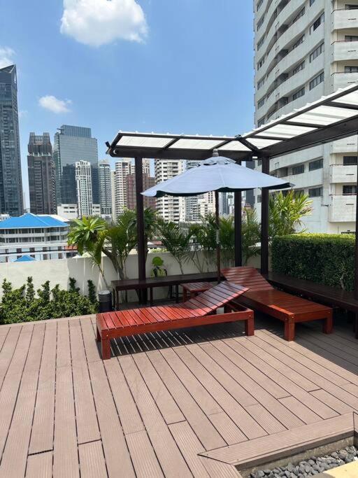 Delightful Condo In Central Location At Sukhumvit 49 Bangkok Esterno foto