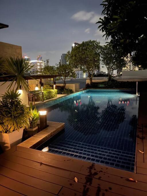 Delightful Condo In Central Location At Sukhumvit 49 Bangkok Esterno foto