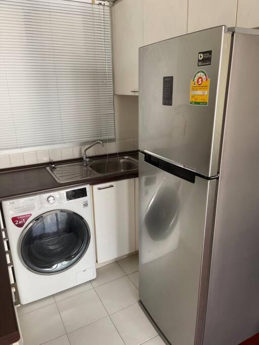 Delightful Condo In Central Location At Sukhumvit 49 Bangkok Esterno foto