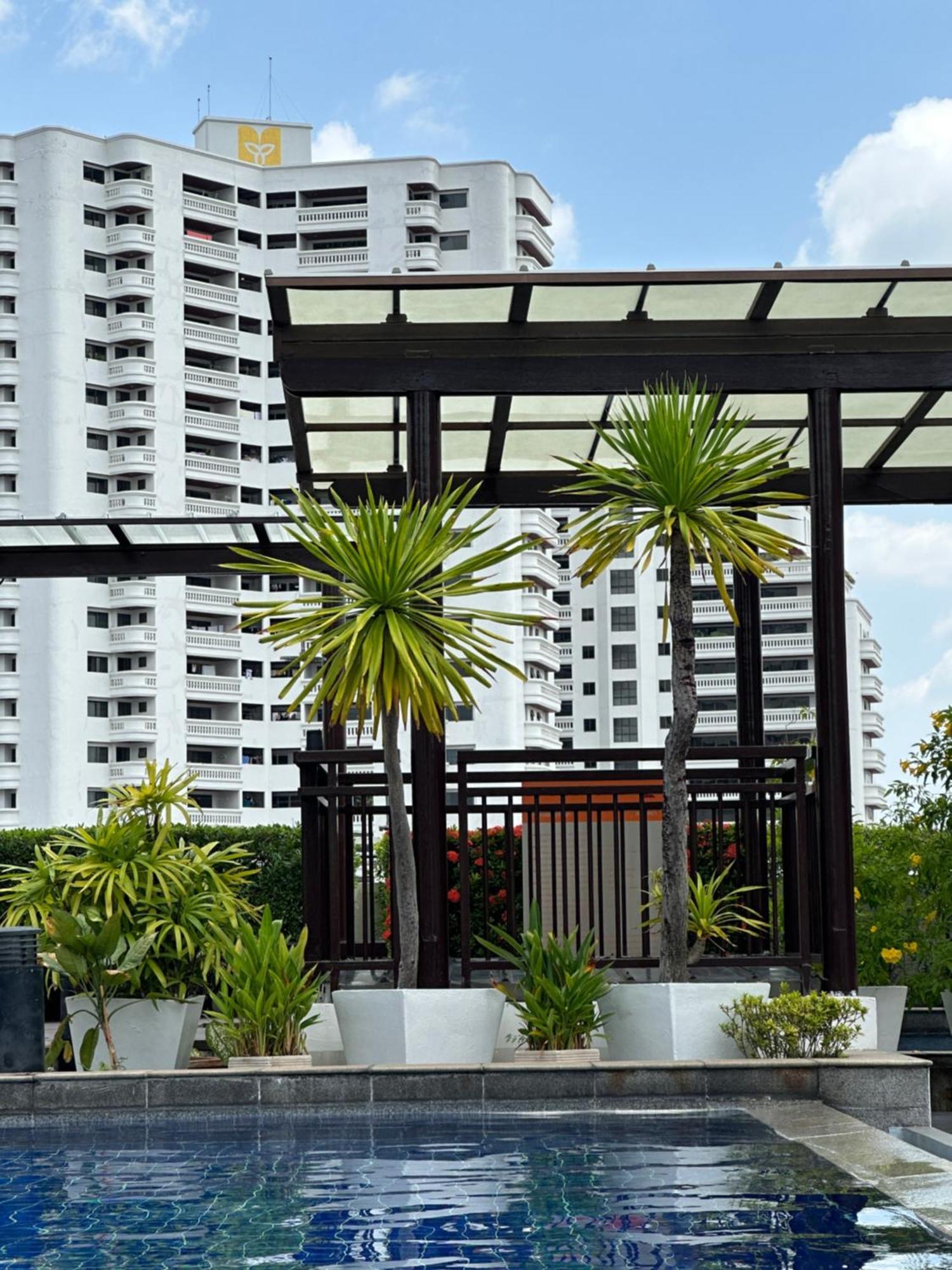Delightful Condo In Central Location At Sukhumvit 49 Bangkok Esterno foto